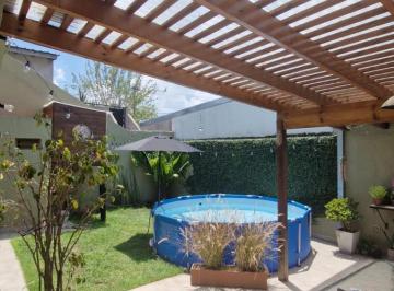 Casa · 267m² · 6 Ambientes · 3 Cocheras · Villa de Mayo | 2 Viviendas Independientes | 267 m² | Apto Crédito