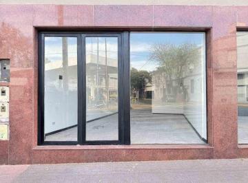 Local comercial · 60m² · Alquiler Local Comercial Eva Peron 2335