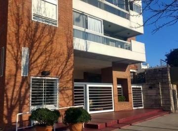 Departamento · 38m² · 2 Ambientes · 1 Cochera · Departamento 2 Amb con Espectacular Vista Al Rio
