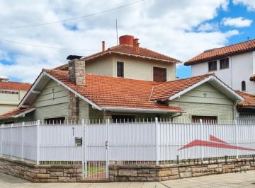 Casa · 158m² · 3 Ambientes · 1 Cochera · Casa en Venta de 3 Ambientes Victoria San Fernando