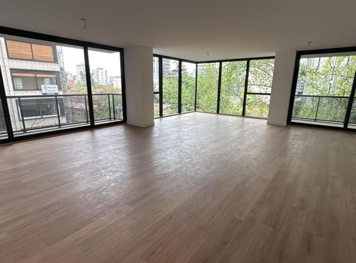 Departamento · 248m² · 4 Ambientes · 2 Cocheras