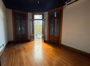 PH · 250m² · 6 Ambientes · PH en Colegiales Uso Profesional 6 Amb.