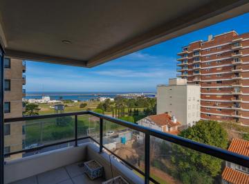Departamento · 107m² · 4 Ambientes · 1 Cochera · Departamento de Categoría, con Vista Al Golf y Al Mar.