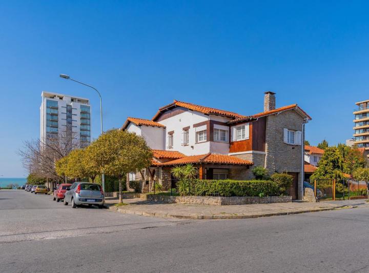 Casa · 317m² · 5 Ambientes