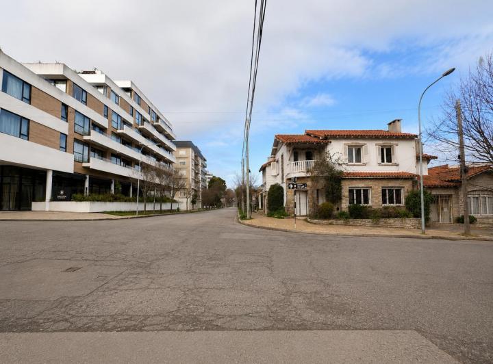 Local comercial · 213m² · 4 Ambientes