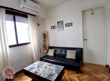 Departamento · 30m² · 2 Ambientes · Departamentoalquiler Temporario en Mario Bravo, a m de Av Rivadavia | Excelente Ubicación y Co