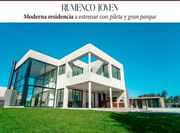 Casa · 288m² · 5 Ambientes · Venta Casa en Rumencó Joven