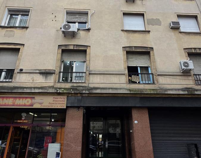 Venta 2 Ambientes Al Frente en Monserrat