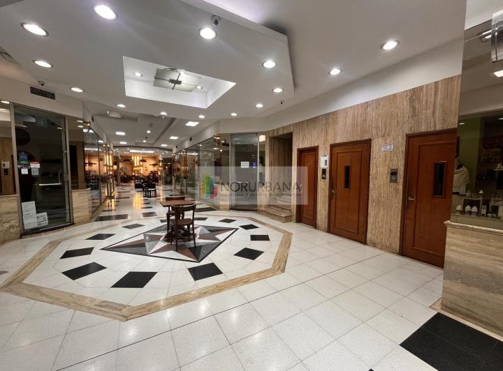 Oficina comercial · 62m²