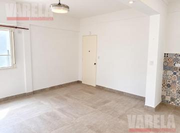 Departamento · 48m² · 2 Ambientes · Departamento 2 Amb en Venta en Caballito Rosario 100 Piso 1° X Escalera U$s 87.000