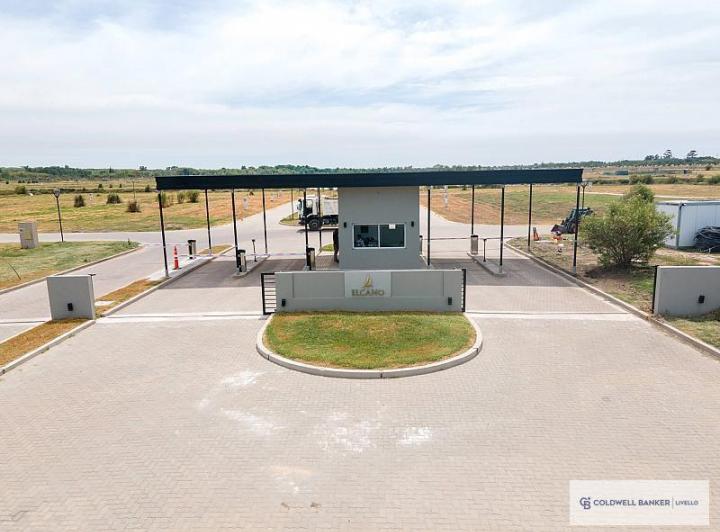 Terreno · 650m²