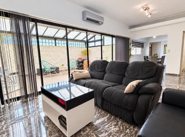PH · 135m² · 4 Ambientes · 1 Cochera