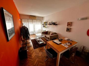 Departamento · 45m² · 2 Ambientes · 1 Cochera · Luminoso Departamento Dos Ambientes con Cochera en Venta en Martinez