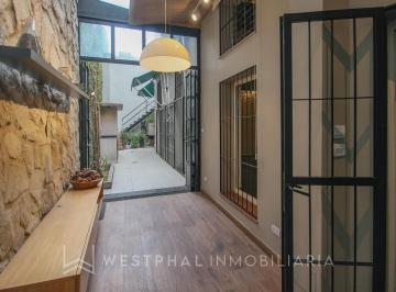 Casa · 158m² · 3 Dormitorios · 1 Cochera · Casa en Barrio Sur