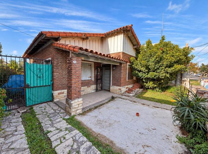 Casa · 60m² · 3 Ambientes · 1 Cochera