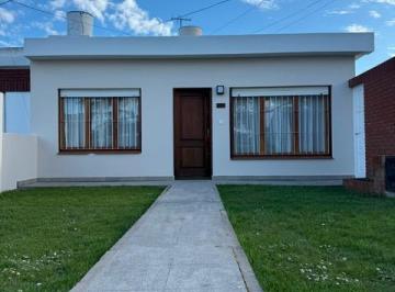 Casa · 57m² · 3 Ambientes · Casa de 3 Ambiente, Lote Propio, Garage