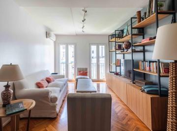 Departamento · 75m² · 2 Dormitorios · 1 Cochera · Venta 2 Dorm. Reciclado con Cochera Fija. Vista a Verde. Recoleta