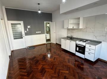 Departamento de 3 ambientes, Monserrat · Dueño Alquila. av. Belgrano, 3 Amb Al Frente Luminoso Impecable - Sin Comisión