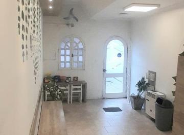 Oficina comercial · 180m² · Alquiler de Centro Medico Completo, Total 6 Consultorios