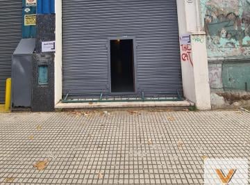 Local comercial · 68m² · Local Comercial en Alquiler - 1 Baño - Almagro