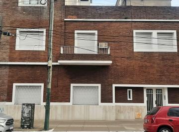PH · 84m² · 4 Ambientes · PH en Venta - Centro de Lomas de Zamora