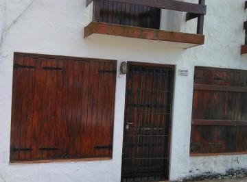 Casa · 48m² · 3 Ambientes · Casa en Venta - 2 Dorm. 4 Baños - Costa Azul