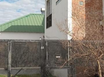 Casa · 210m² · 5 Ambientes · Casa en Venta - 4 Dorm. 2 Baños - 845 m² - Entre Ríos