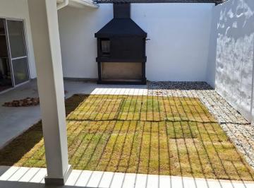 PATIO · Casa en Venta 3 Dorm. Los Platanos - Prox Alto Alberdi