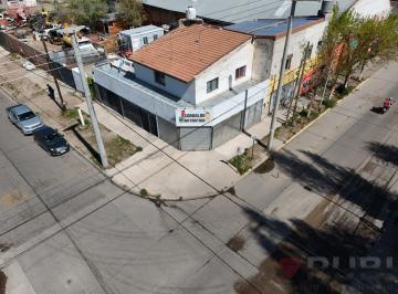 Local comercial · 334m² · Local en Alquiler - Neuquen Capital