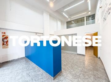 Local comercial · 122m² · Local Comercial en Doble Altura - San Martín 930 - Avellaneda