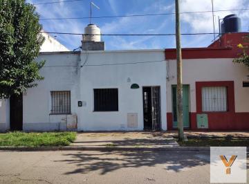 Casa · 40m² · 2 Ambientes · Casa en Venta - 1 Dormitorio 2 Baños - La Plata