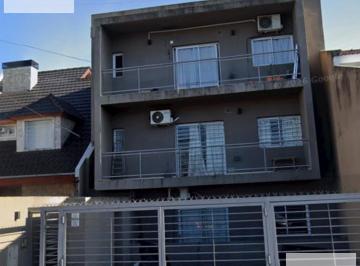 PH · 32m² · 2 Ambientes · 1 Cochera · PH 2 Ambientes con Patio en Villa Real