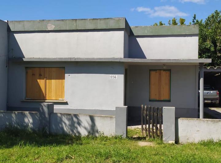 Casa · 100m² · 3 Ambientes · 1 Cochera