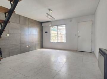 rs:g79cho6d5gw4eoiac7kwlfu9 · Venta Ituzaingo Duplex 4 Amb Cochera Apto Credito