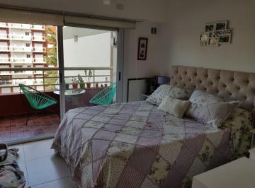 rs:an122e6w24cel5d726h8saz6 · Venta Departamento Dos Amb Flores Norte Apto Credi