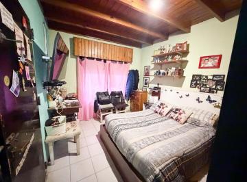 rs:g7uk9dp5b38r27lpl99mo7yh · Venta Casa 4 Ambientes Moreno Cuartel V
