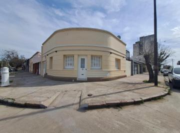 Casa · 112m² · 5 Ambientes · Casa en Macrocentro