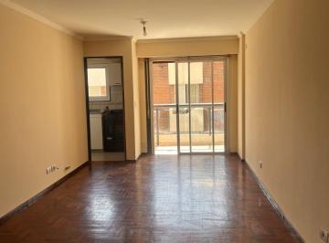 Departamento · 86m² · 3 Ambientes · Alquiler Dos Domitorios Uno en Suite B° Centro