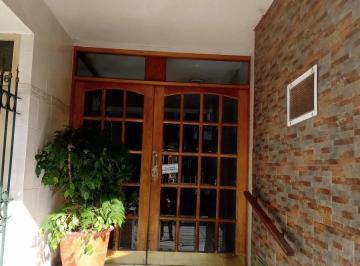 Departamento · 70m² · 4 Ambientes · Departamento en Venta - 2 Dorm. 1 Baño - 70 m² - Liniers