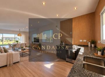 Casa · 165m² · 5 Ambientes · 3 Cocheras · Casa Venta Interna a Estrenar en San Ramon - Pilar del Este