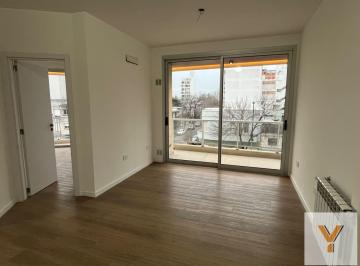 Departamento · 78m² · 3 Ambientes · Departamento en Alquiler - 2 Dorm. 1 Baño - 84 m - La Plata