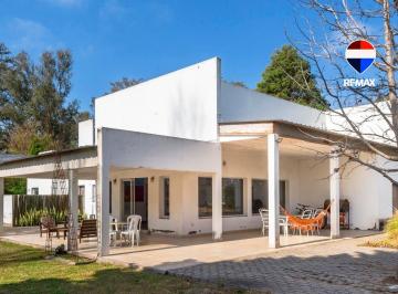 Casa · 220m² · 5 Ambientes · 2 Cocheras · Venta Casa Los Olmos Cerrillos Apta Credito