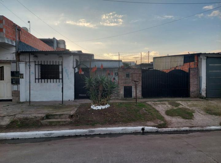 Casa · 60m² · 3 Ambientes · 1 Cochera