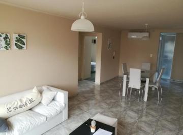 Departamento · 69m² · 3 Ambientes · Departamento en Venta Barrio Bombal