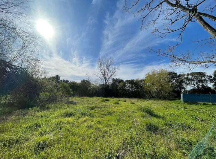 Terreno · 452m²