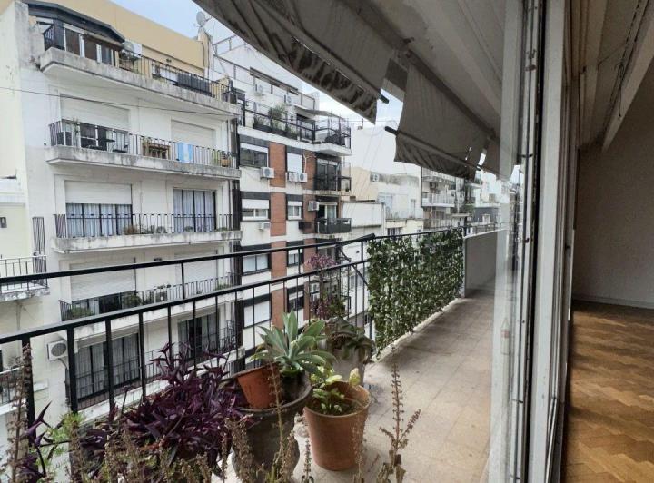 Departamento · 230m² · 6 Ambientes