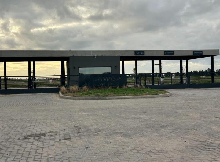 Terreno · 600m²