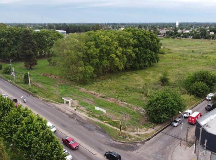 Terreno · 3829m²