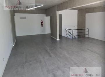 Local comercial · 95m² · 2 Ambientes · Local Comercial con Sotano en San Telmo