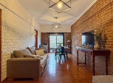 PH · 81m² · 3 Ambientes · 1 Cochera · Venta PH 3 Amb Al Frente Chauvin